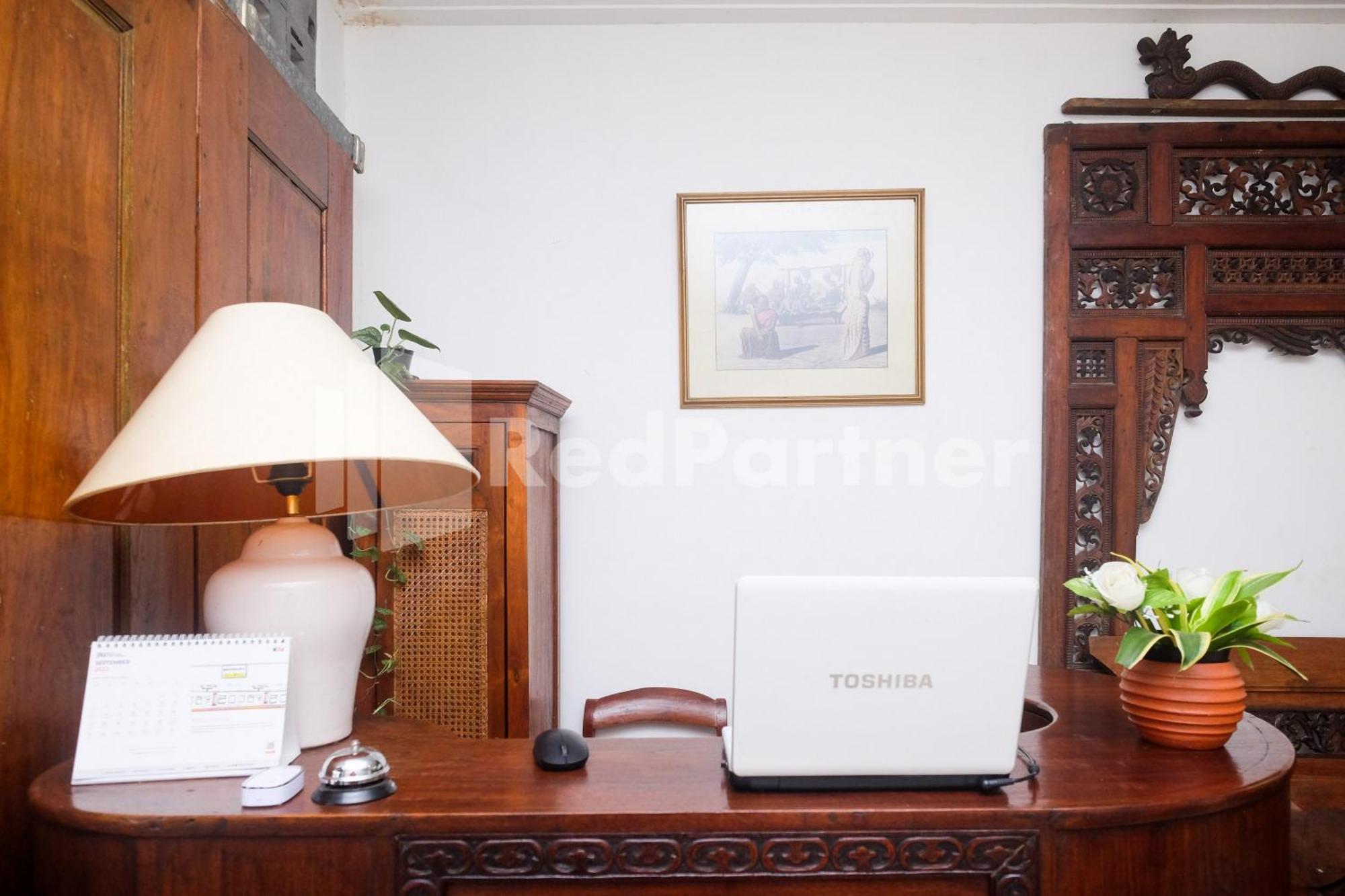 Ndliman House Near Ugm Jogja Mitra Reddoorz Hotel Kejayan Buitenkant foto